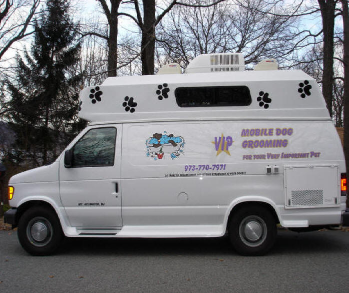 pet grooming on wheels near me